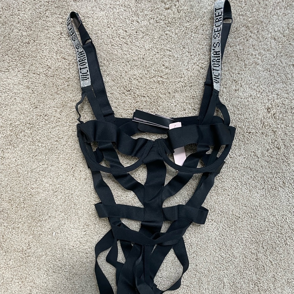 VS banded teddy